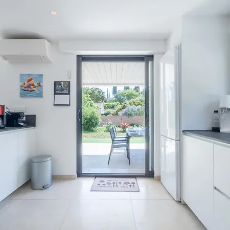Calm Family House With Swimming Pool * Antibes
